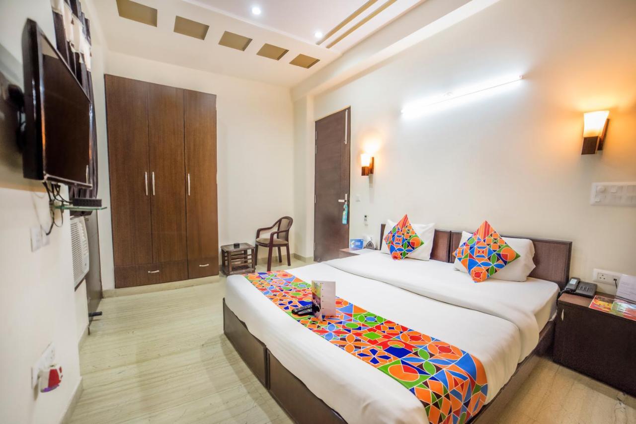 גורגאון Fabhotel Mannat Residency Sec 52 מראה חיצוני תמונה