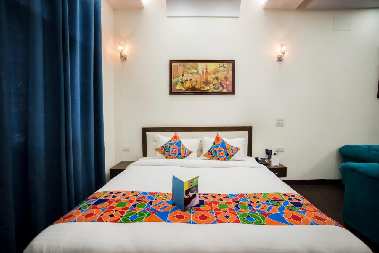 גורגאון Fabhotel Mannat Residency Sec 52 מראה חיצוני תמונה