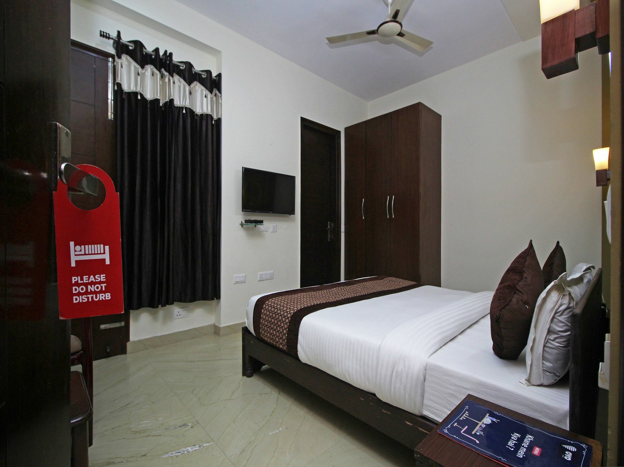 גורגאון Fabhotel Mannat Residency Sec 52 מראה חיצוני תמונה